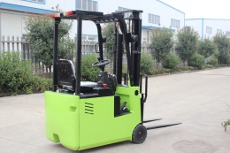 九游(体育门户)官方网站机械提醒您电动叉车使用注意